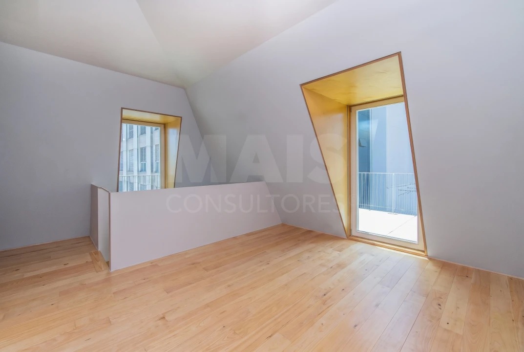 Apartamento T1 para Venda em Campo de Ourique Foto 12