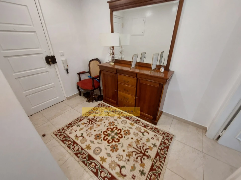 Apartamento T2 para Venda em Carcavelos e Parede Foto 11