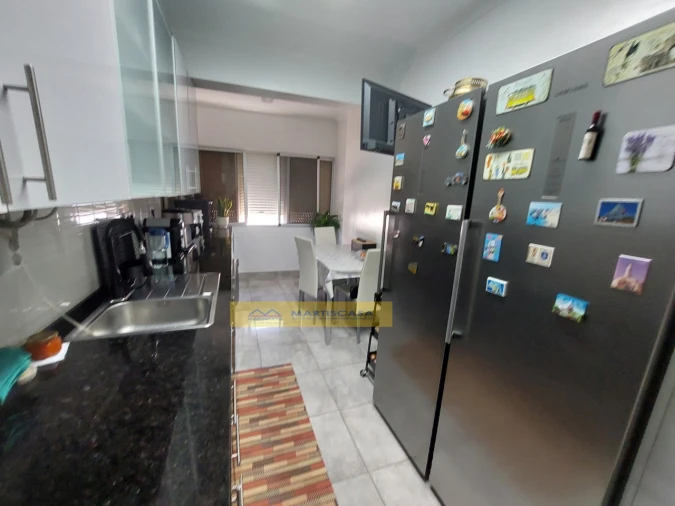 Apartamento T2 para Venda em Carcavelos e Parede Foto 19