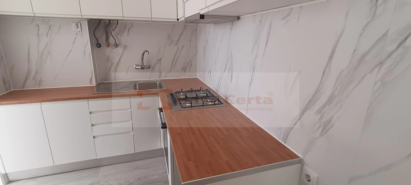 Apartamento T1 para Venda em São Vicente Foto 7