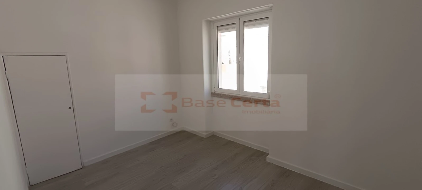 Apartamento T1 para Venda em São Vicente Foto 20