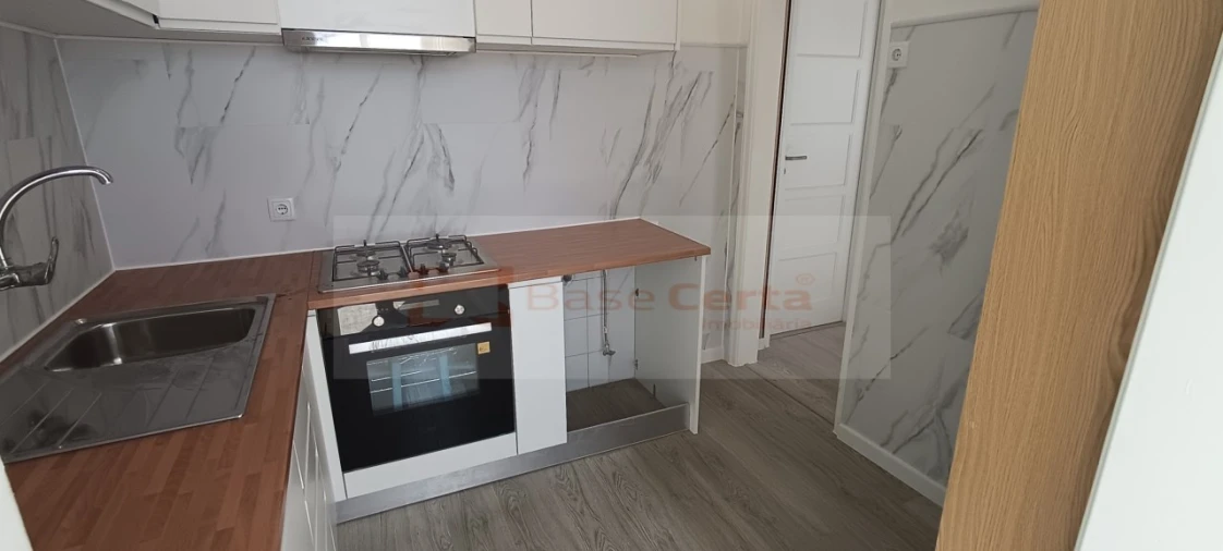 Apartamento T1 para Venda em São Vicente Foto 26