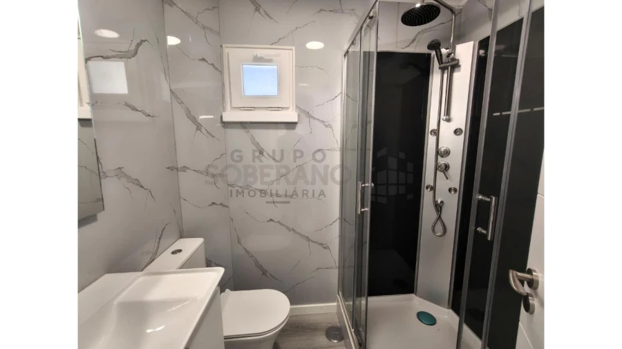 Apartamento T3 para Venda em Laranjeiro e Feijó Foto 7