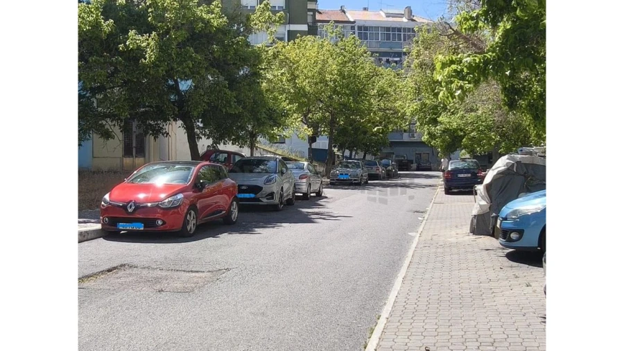 Apartamento T3 para Venda em Laranjeiro e Feijó Foto 18