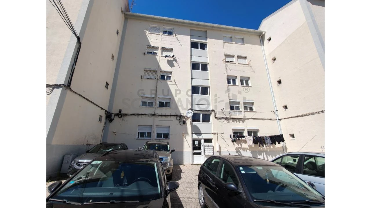 Apartamento T3 para Venda em Laranjeiro e Feijó Foto 17