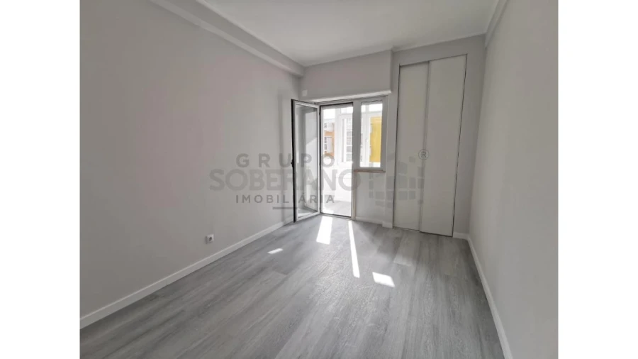 Apartamento T2 para Venda em Oeiras e São Julião da Barra, Paço de Arcos e Caxias Foto 11