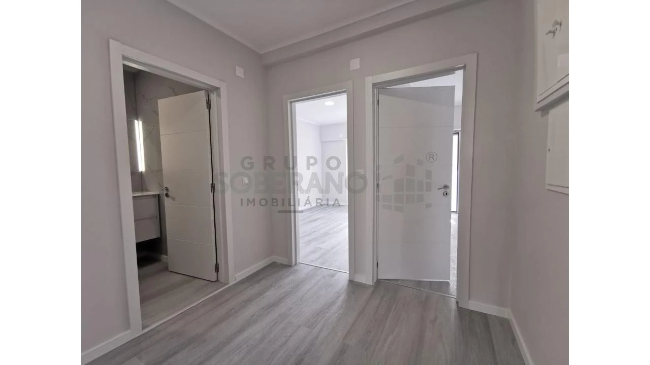 Apartamento T2 para Venda em Oeiras e São Julião da Barra, Paço de Arcos e Caxias Foto 15
