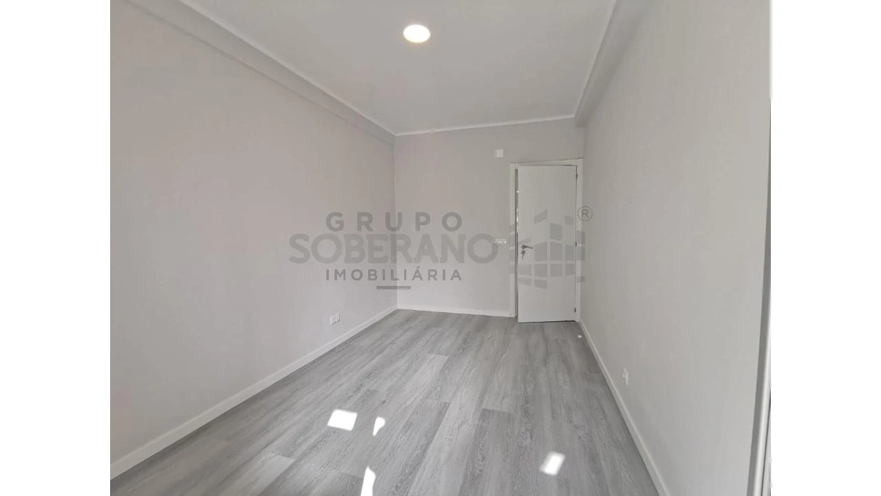 Apartamento T2 para Venda em Oeiras e São Julião da Barra, Paço de Arcos e Caxias Foto 7