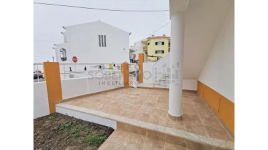 Moradia T3 para Venda em Ericeira Foto 14