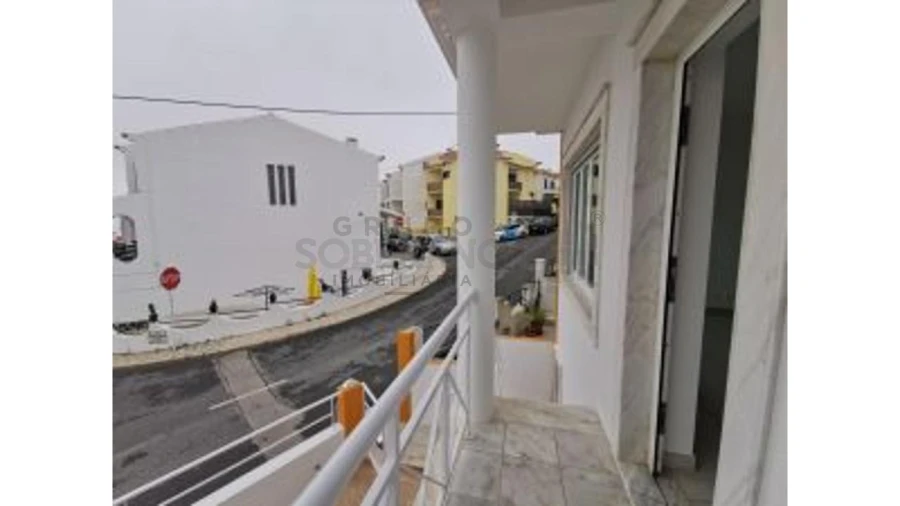 Moradia T3 para Venda em Ericeira Foto 9