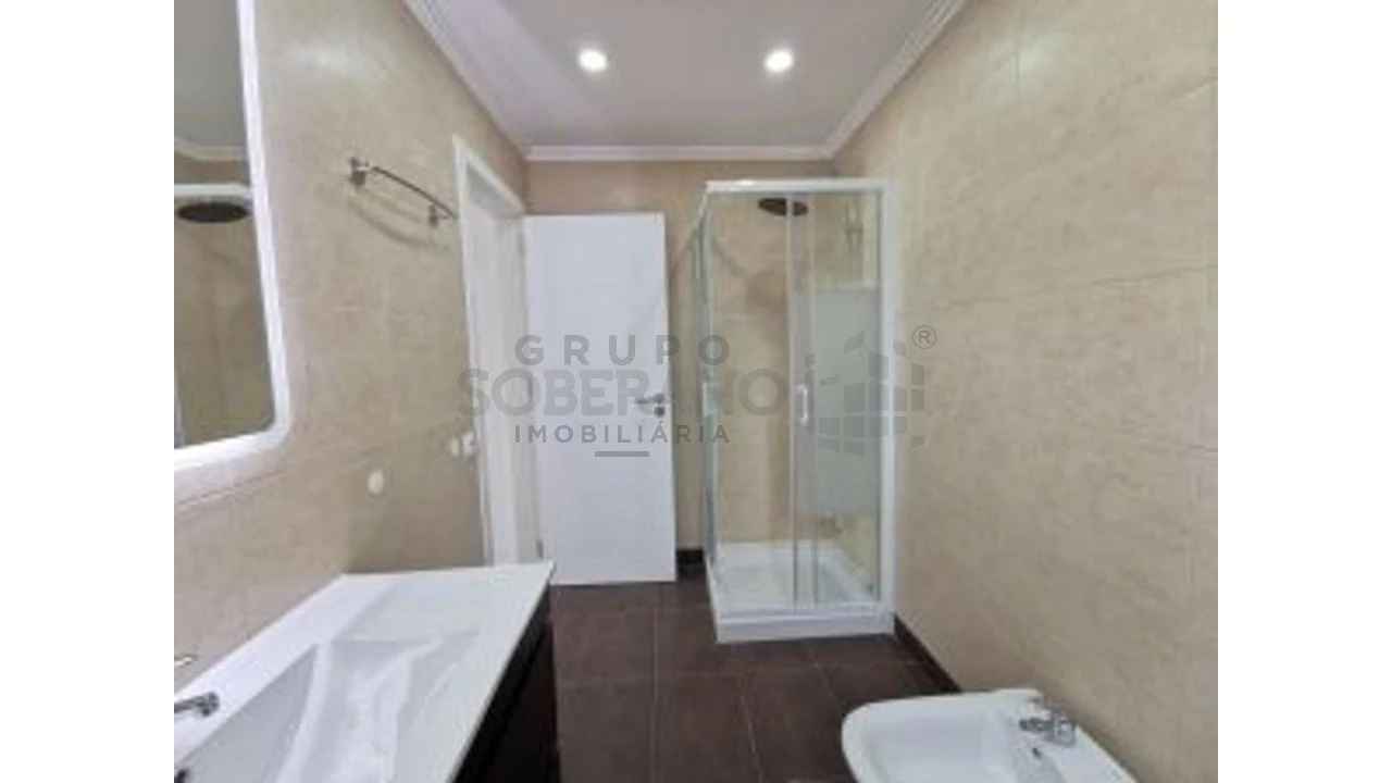 Moradia T3 para Venda em Ericeira Foto 7