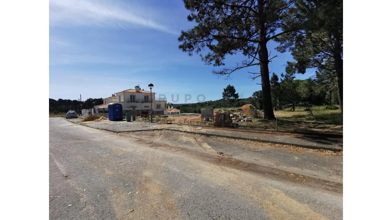 Moradia T3 para Venda em Sesimbra (Castelo) Foto 10