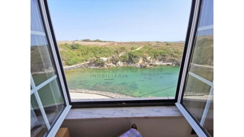 Apartamento T1 para Arrendamento em Porto Covo