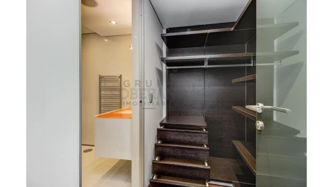 Apartamento T5 para Venda em Avenidas Novas
