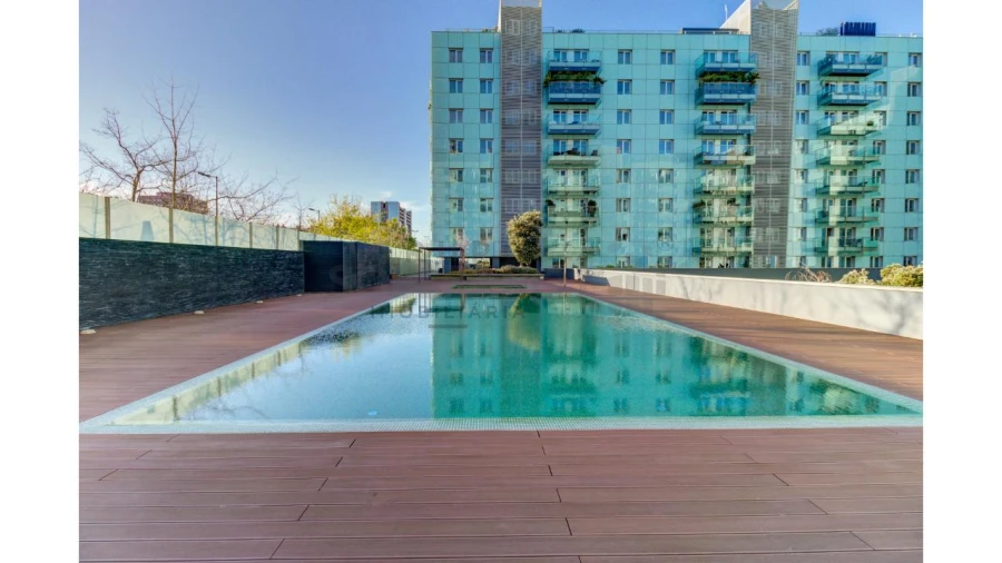 Apartamento T5 para Venda em Avenidas Novas Foto 37