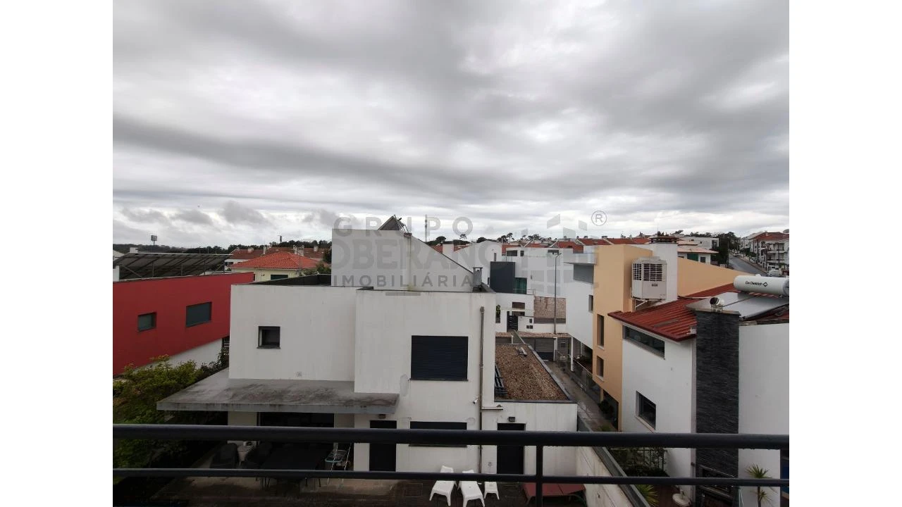 Moradia T5 para Venda em Laranjeiro e Feijó Foto 35