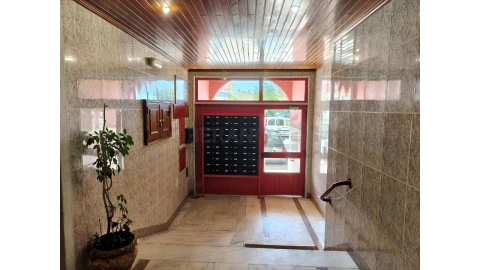 Apartamento T2 para Venda em Algueirão-Mem Martins