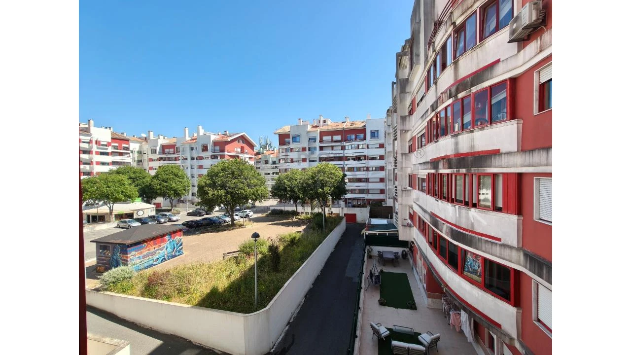 Apartamento T2 para Venda em Algueirão-Mem Martins Foto 9