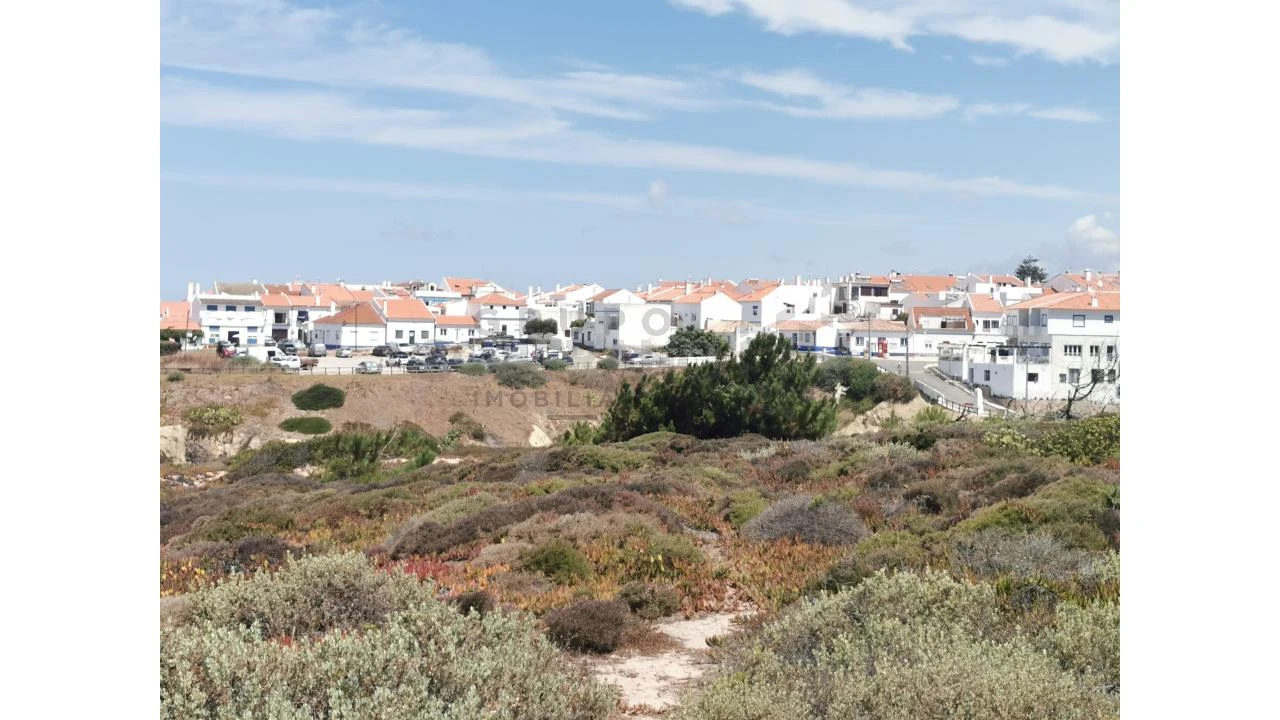Apartamento T1 para Arrendamento em Porto Covo Foto 30