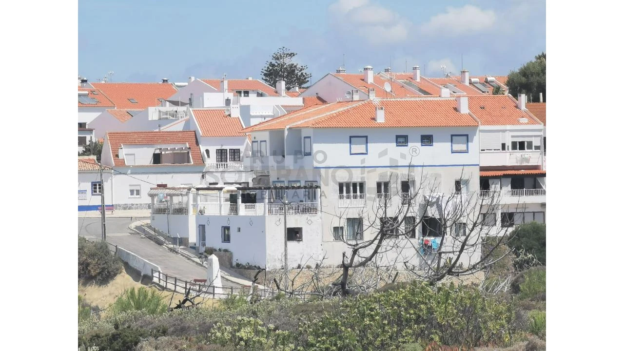 Apartamento T1 para Arrendamento em Porto Covo Foto 31