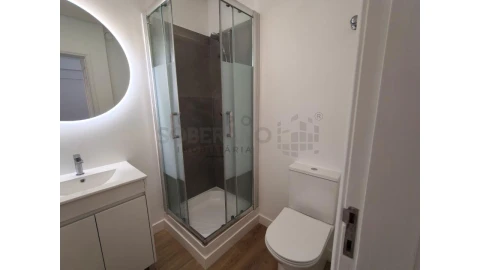 Apartamento T3 para Venda em Benfica