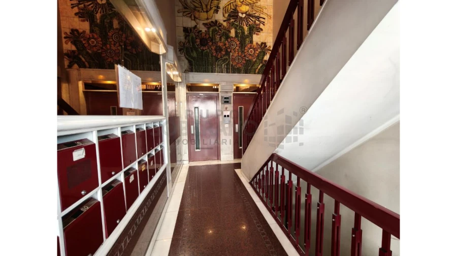 Apartamento T3 para Venda em Benfica Foto 9