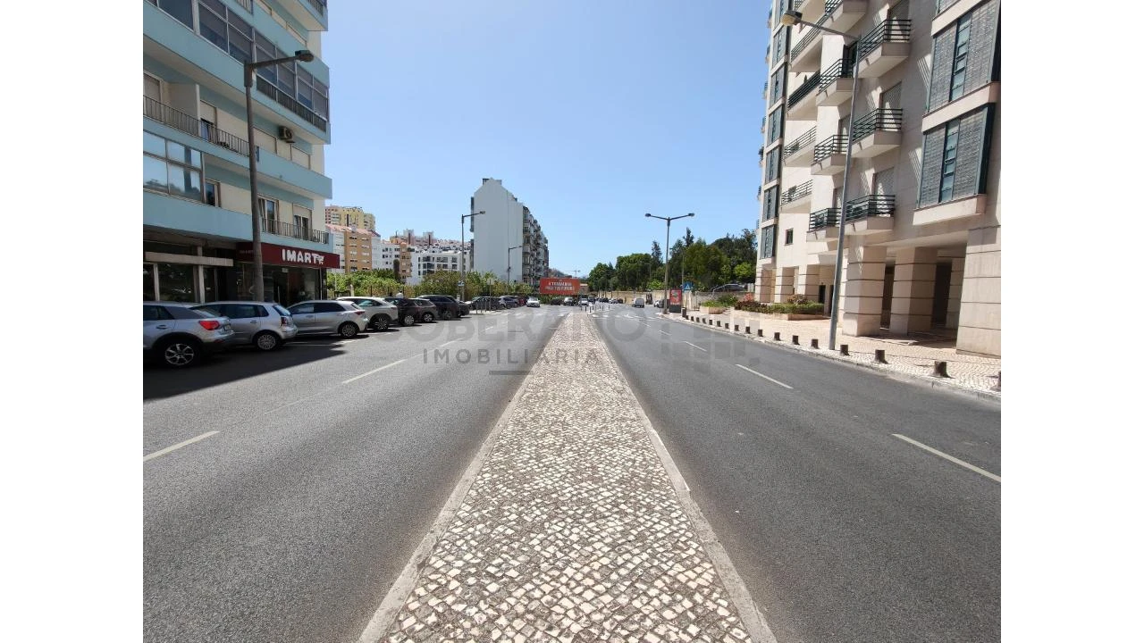 Apartamento T3 para Venda em Benfica Foto 12