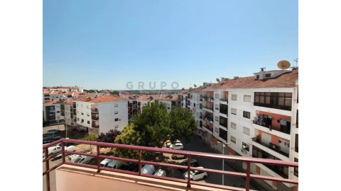 Apartamento T4 para Venda em Amora