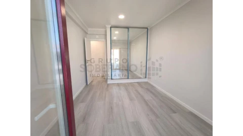 Apartamento T4 para Venda em Amora