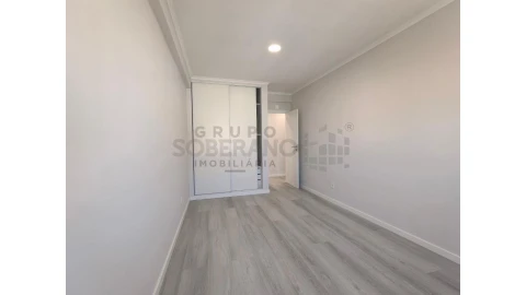 Apartamento T4 para Venda em Amora