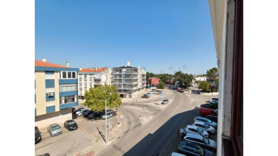 Apartamento T4 para Venda em Amora Foto 16