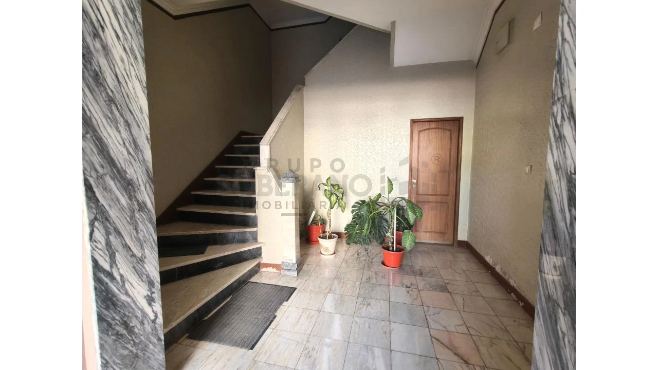 Apartamento T4 para Venda em Amora Foto 8