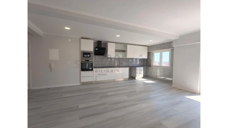 Apartamento T4 para Venda em Amora