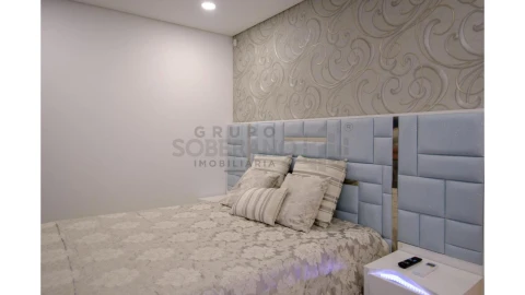 Moradia T4 para Venda em Charneca de Caparica e Sobreda