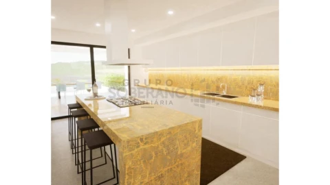 Moradia T4 para Venda em Carvalhal