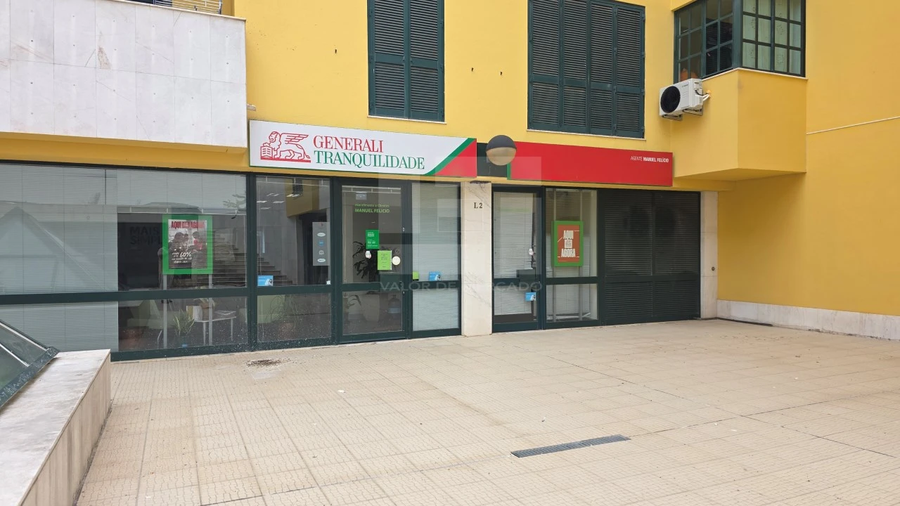 Loja para Venda em Beja (Santiago Maior e São João Baptista) Foto 18