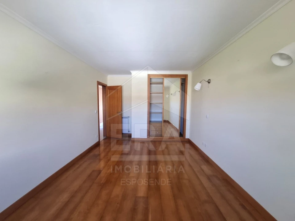 Apartamento T4 para Venda em Esposende, Marinhas e Gandra Foto 12