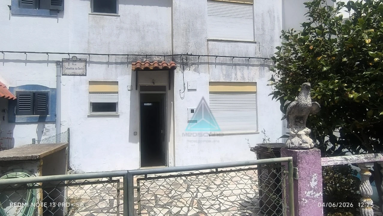 Moradia T3 para Venda em Azeitão (São Lourenço e São Simão) Foto 6