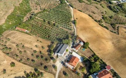 Moradia T4 para Venda em Azoia de Cima e Tremês
