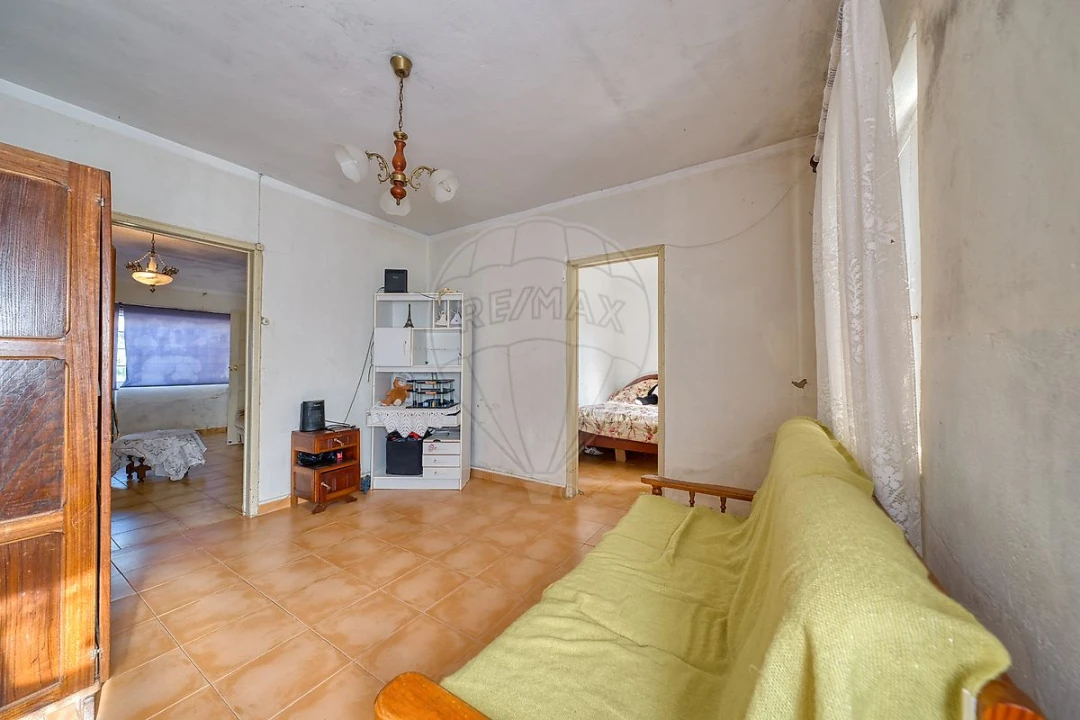 Moradia T4 para Venda em Azoia de Cima e Tremês Foto 48
