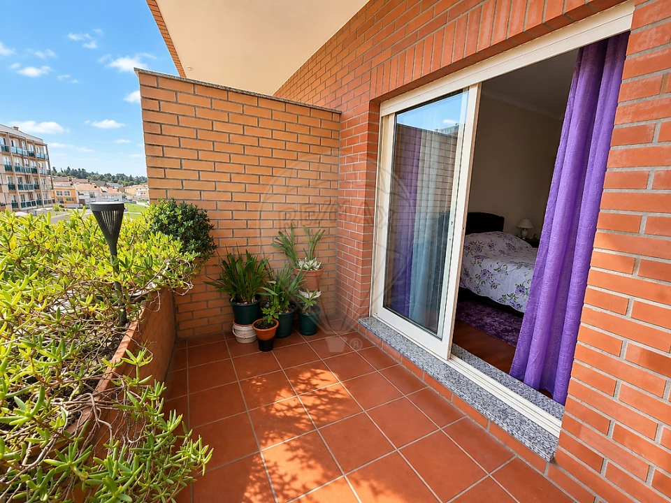 Apartamento T1 para Arrendamento em Avintes Foto 16