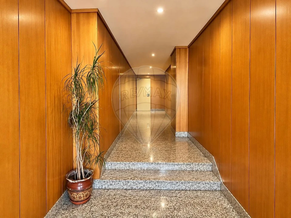 Apartamento T1 para Arrendamento em Avintes Foto 1