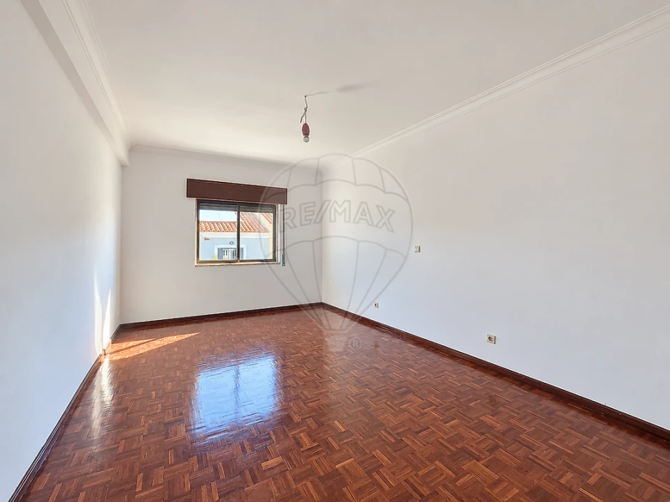 Moradia T4 para Venda em Quinta do Conde Foto 25