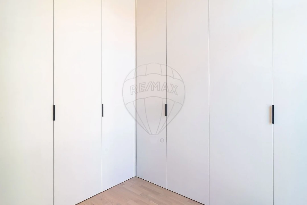 Apartamento T2 para Venda em Avenidas Novas Foto 12