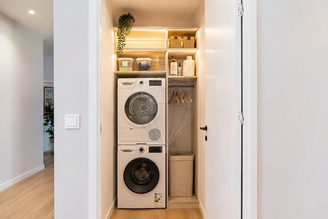 Apartamento T2 para Venda em Avenidas Novas Foto 11
