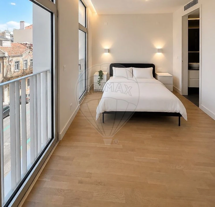 Apartamento T2 para Venda em Avenidas Novas Foto 7