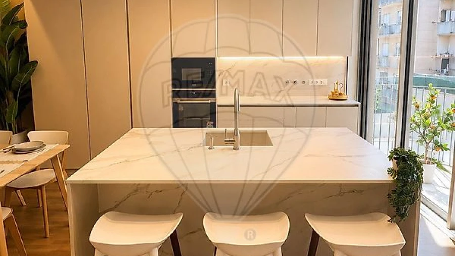 Apartamento T2 para Venda em Avenidas Novas