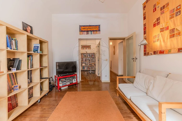 Apartamento T2 para Venda em Penha de França Foto 30