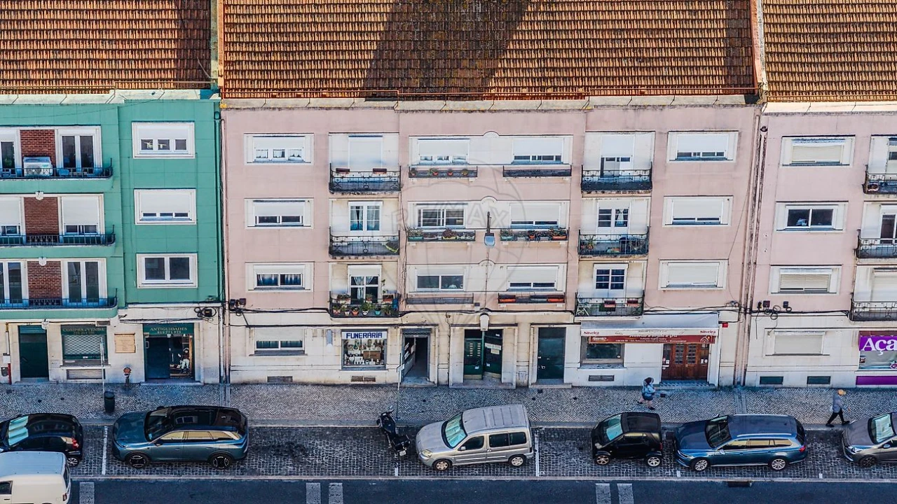 Apartamento T2 para Venda em Penha de França Foto 12