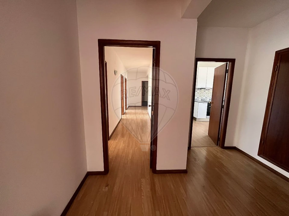 Apartamento T3 para Arrendamento em Albergaria-A-Velha e Valmaior Foto 3